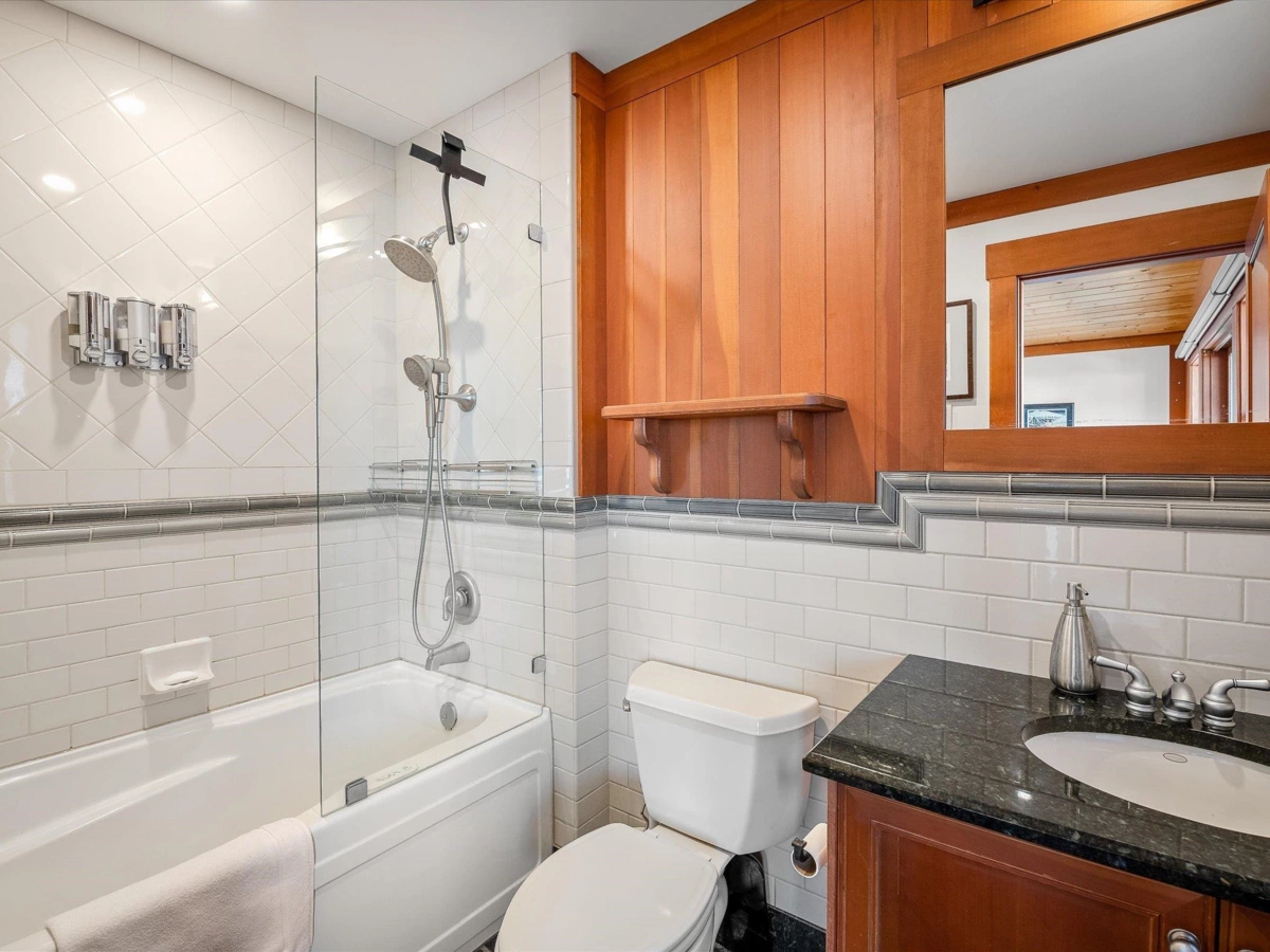 Hallway Photo of 23 2324 Taluswood Place, Whistler, BC