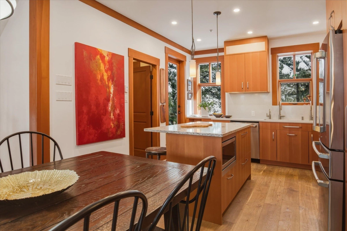 Kitchen Island Photo of 23 2324 Taluswood Place, Whistler, BC
