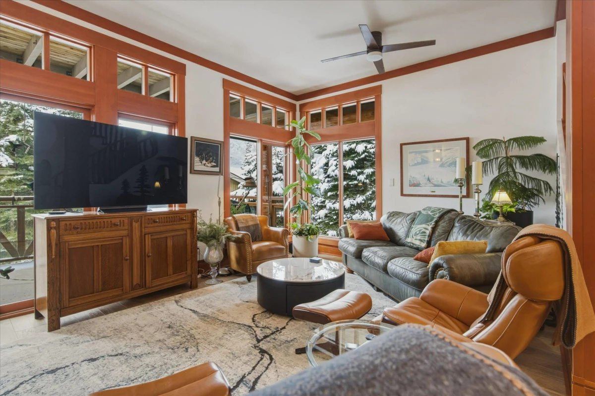 Living Room Photo of 23 2324 Taluswood Place, Whistler, BC