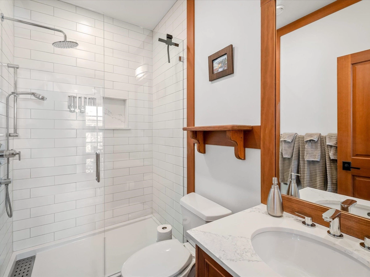 Mudroom Photo of 23 2324 Taluswood Place, Whistler, BC