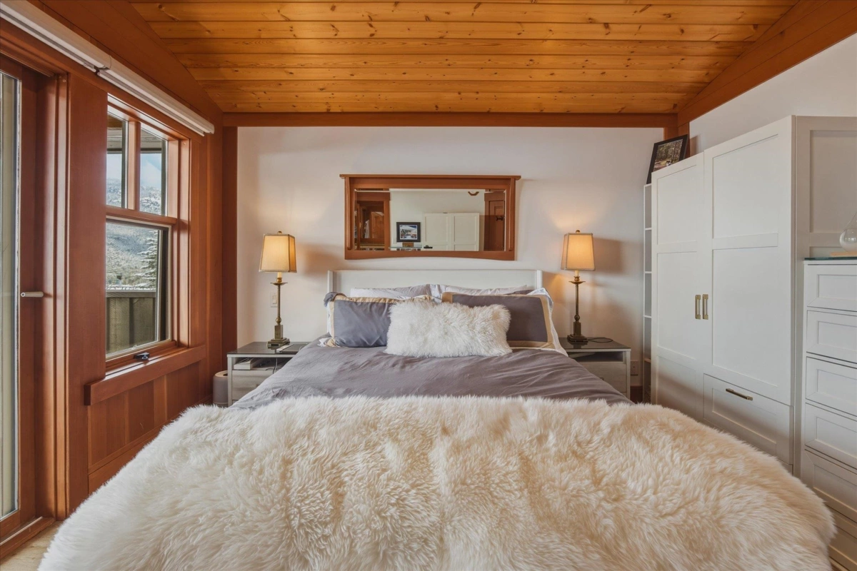 Office / Den Photo of 23 2324 Taluswood Place, Whistler, BC