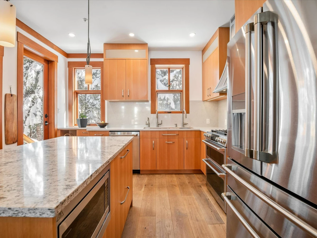 Primary Bathroom Photo of 23 2324 Taluswood Place, Whistler, BC