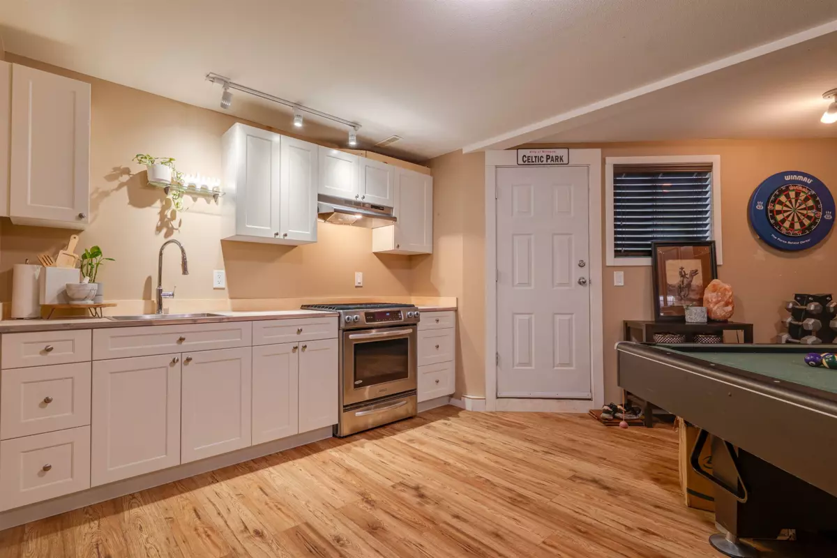 Front Yard Photo of 20199 70a Avenue, Langley, BC