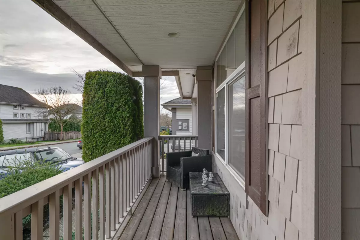 Hot Tub / Spa Photo of 20199 70a Avenue, Langley, BC