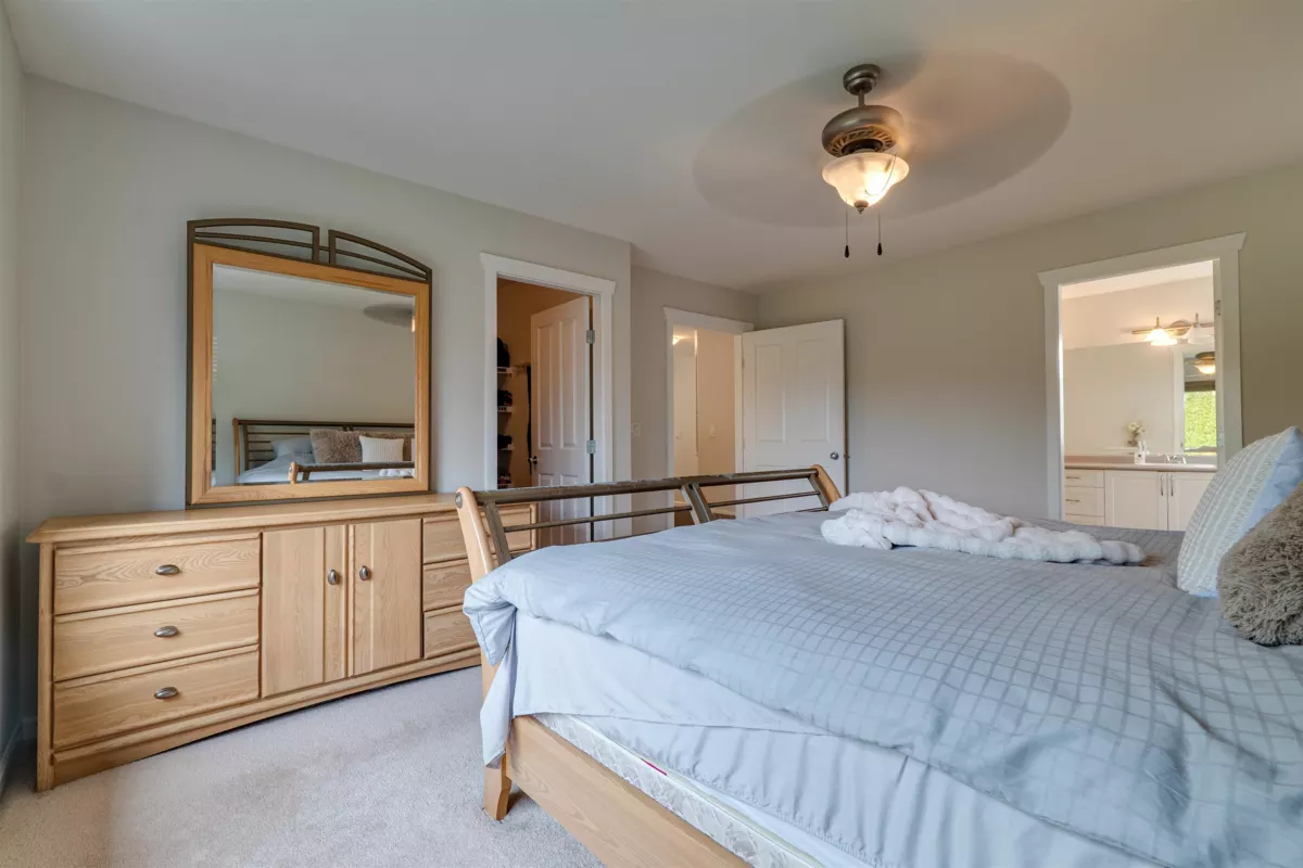 Living Room Photo of 20199 70a Avenue, Langley, BC