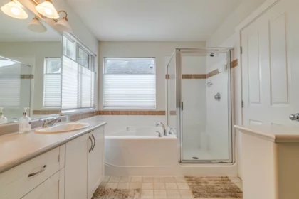 20199 70a Avenue, Langley, BC, Langley — Single Family Residence for sale