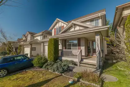 Outdoor Kitchen Photo of 20199 70a Avenue, Langley, BC