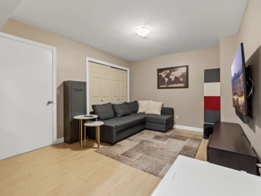 Entry Foyer Photo of 51 8717 159 Street, Surrey, BC