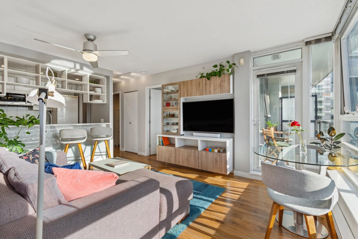 Living Room Photo of 1711 939 Expo Boulevard, Vancouver, BC