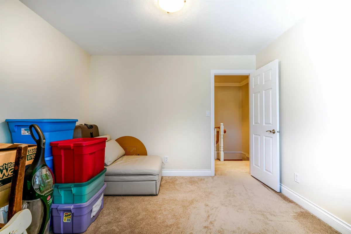 Entry Foyer Photo of 9346 216 Street, Langley, BC