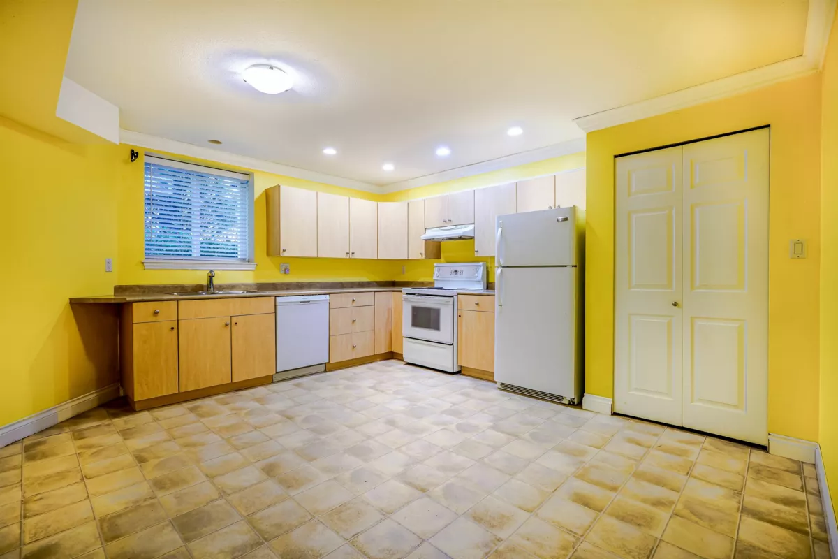 Outdoor Deck Photo of 9346 216 Street, Langley, BC