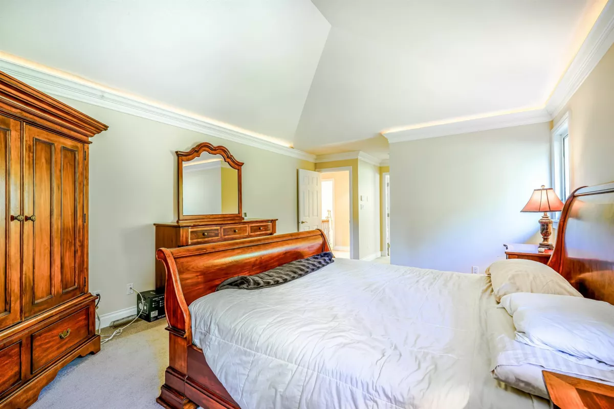 Powder Room Photo of 9346 216 Street, Langley, BC