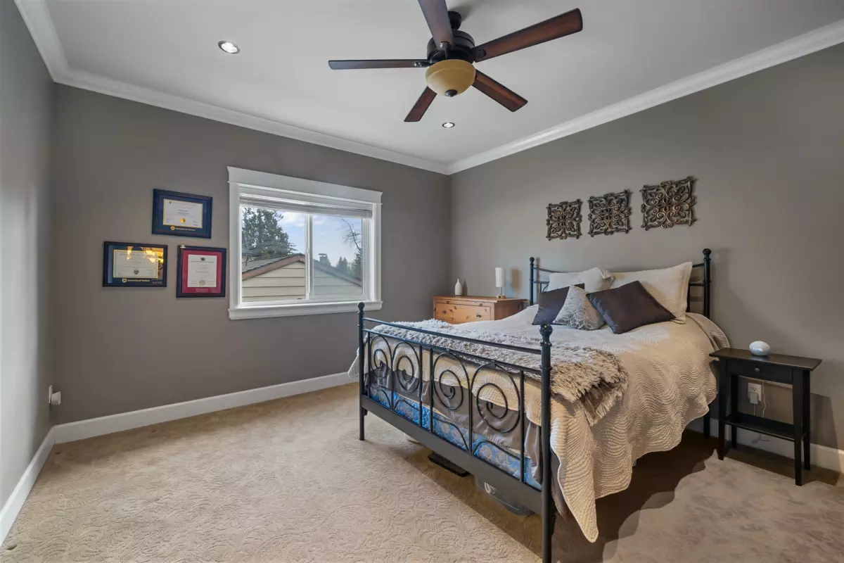 Basement Recreation Room Photo of 14149 76 Avenue, Surrey, BC