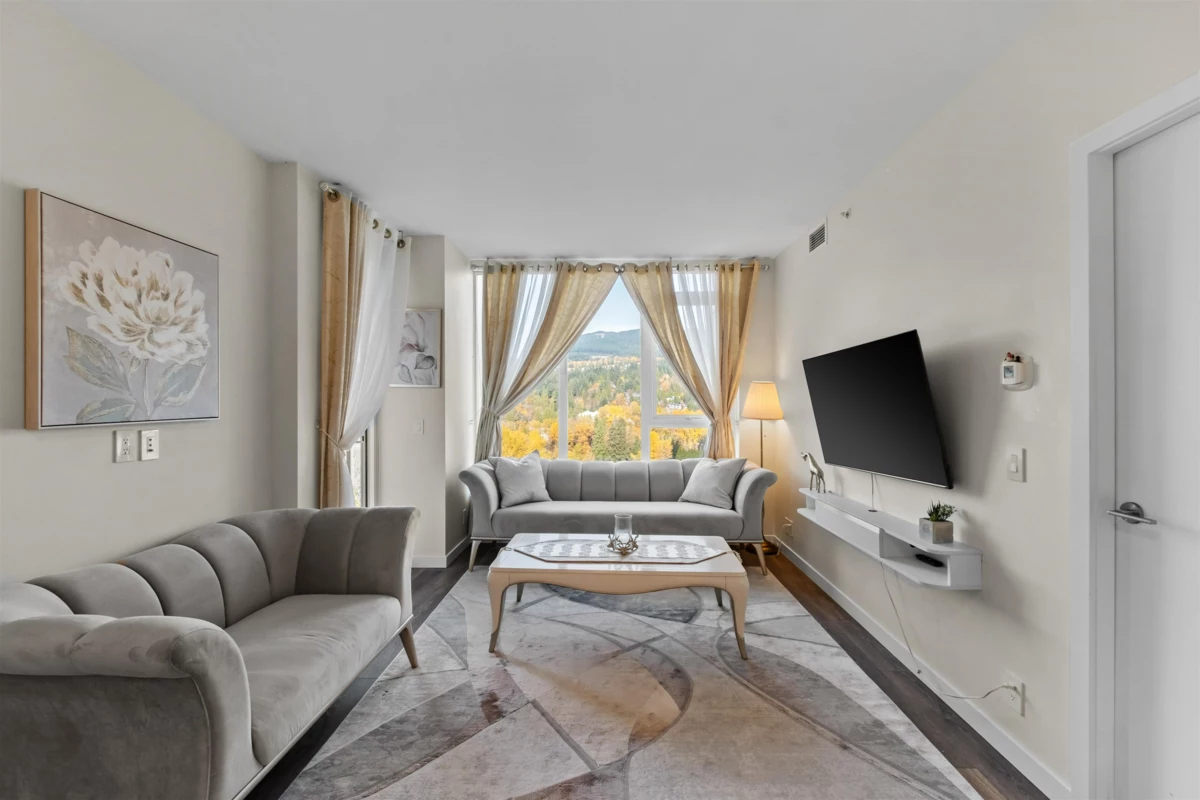 Dining Area Photo of 1601 305 Morrissey Road, Port Moody, BC