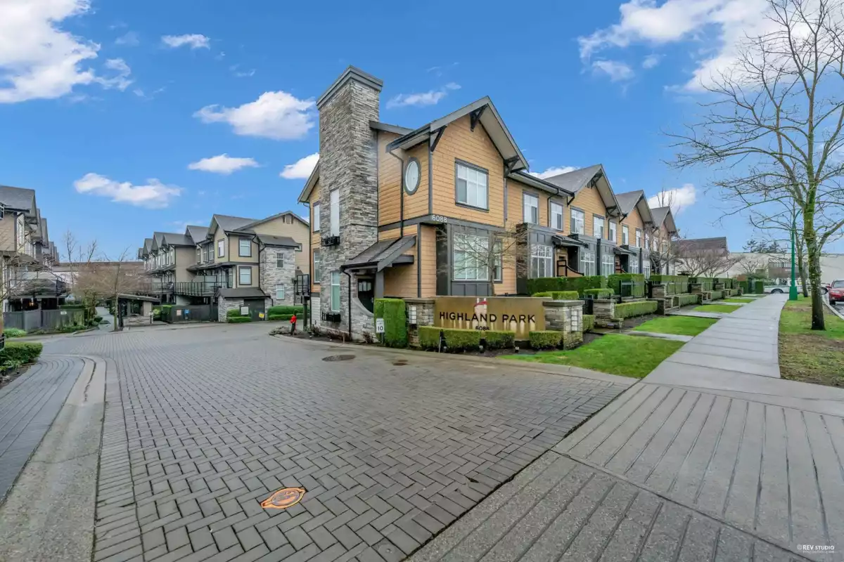 Outdoor Deck Photo of 26 6088 Beresford Street, Burnaby, BC