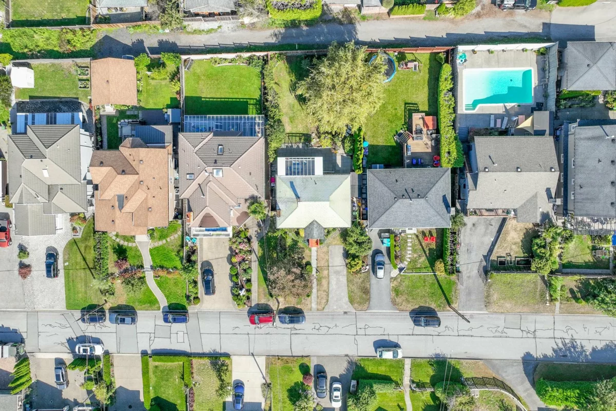 Aerial View of 430 W Kings Road, North Vancouver, BC