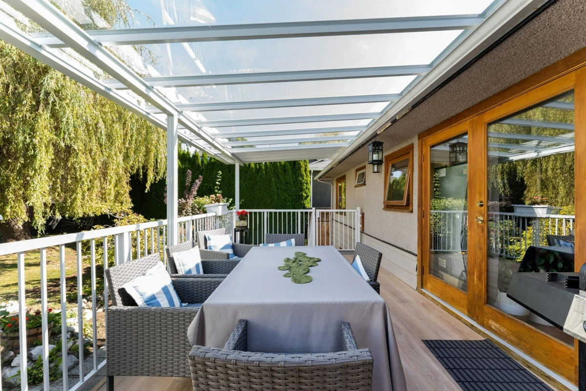 Staircase Photo of 430 W Kings Road, North Vancouver, BC