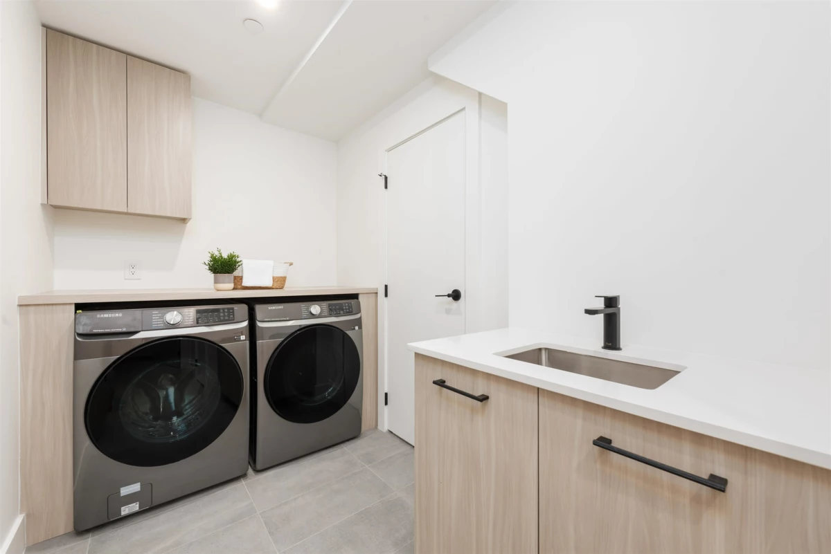Garage Interior Photo of 1495 W 52nd Avenue, Vancouver, BC