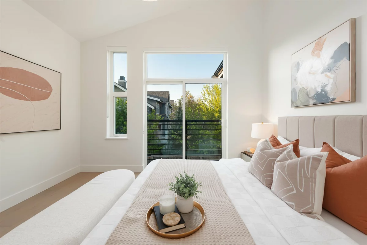 Guest Bathroom Photo of 1495 W 52nd Avenue, Vancouver, BC