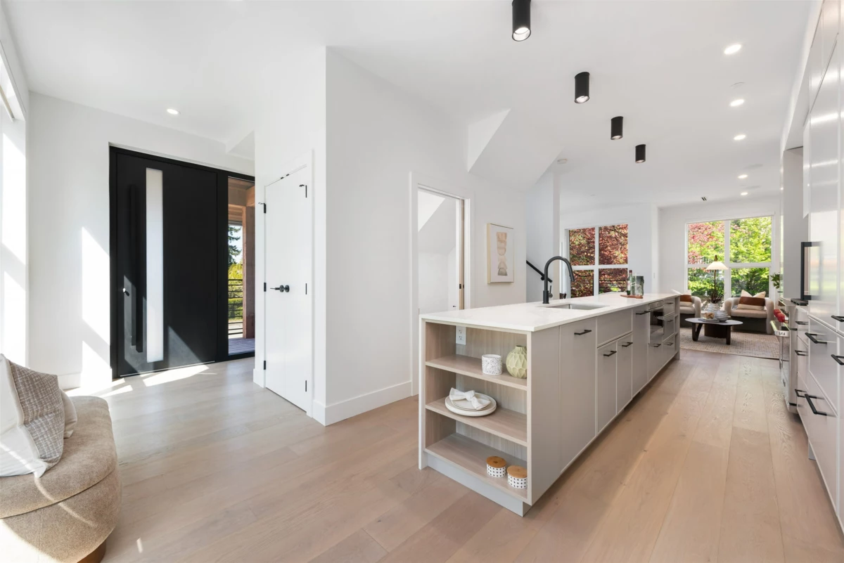 Living Room Photo of 1495 W 52nd Avenue, Vancouver, BC