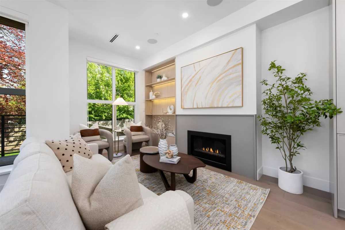 Primary Bedroom Photo of 1495 W 52nd Avenue, Vancouver, BC