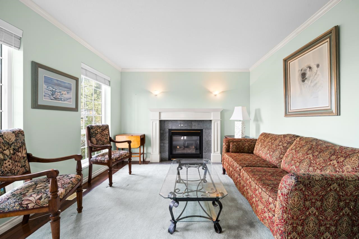 Living Room Photo of 2789 Cranley Drive, Surrey, BC