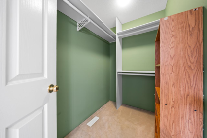 Walk-In Closet Photo of 2789 Cranley Drive, Surrey, BC