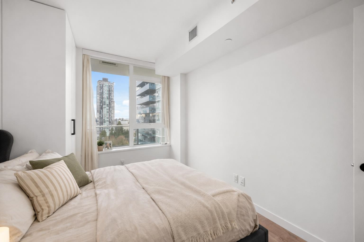 Bedroom 2 Photo of 1510 13428 105 Avenue, Surrey, BC