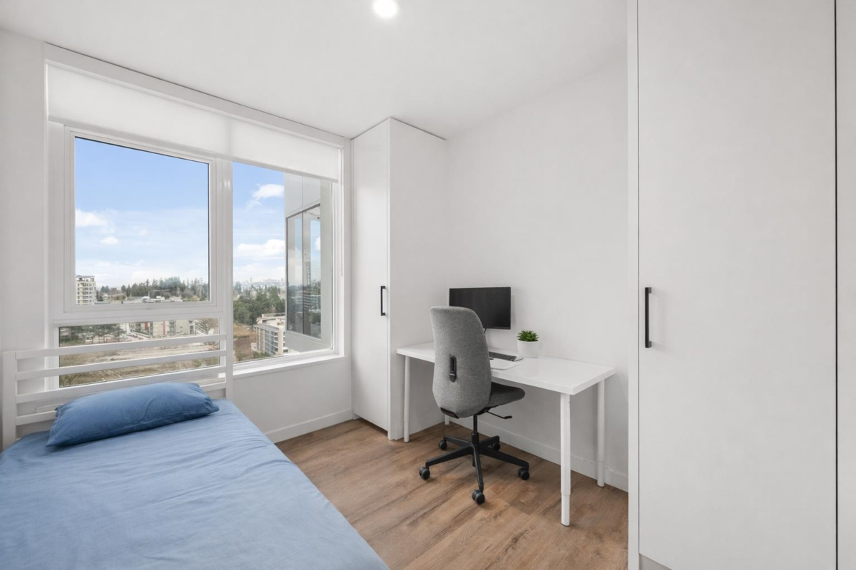 Bedroom 4 Photo of 1510 13428 105 Avenue, Surrey, BC