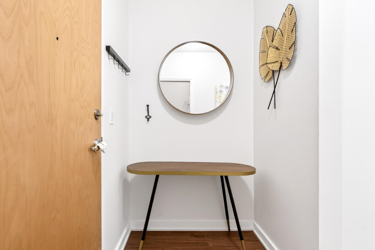 Mudroom Photo of 507 1249 Granville Street, Vancouver, BC