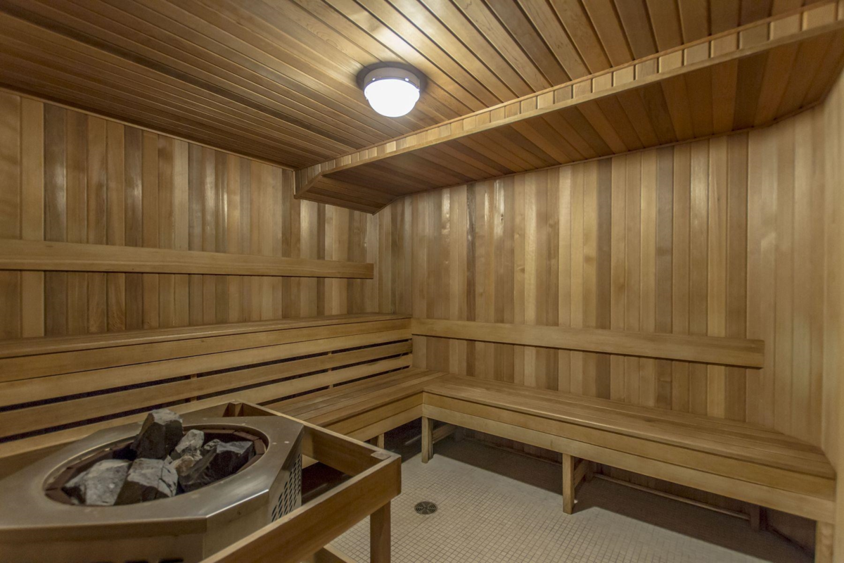 Entry Foyer Photo of 1102 4400 Buchanan Street, Burnaby, BC