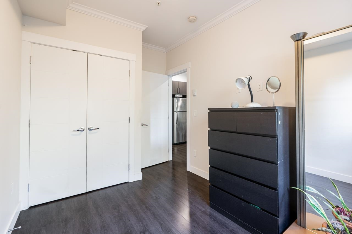 Guest Bathroom Photo of 7 7247 140 Street, Surrey, BC