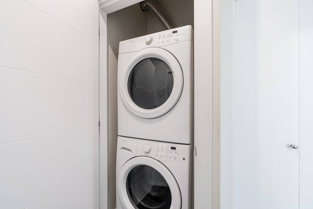 Office / Den Photo of 7 7247 140 Street, Surrey, BC