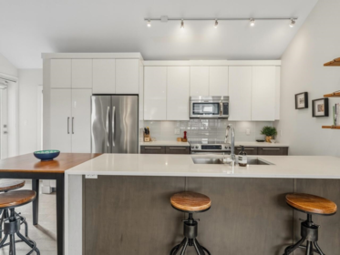 Breakfast Nook Photo of 1681 Kitchener Street, Vancouver, BC