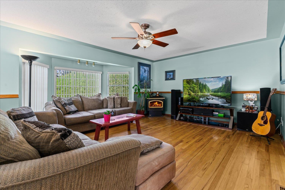 Dining Area Photo of 9950 Nelson Road, Rosedale, BC
