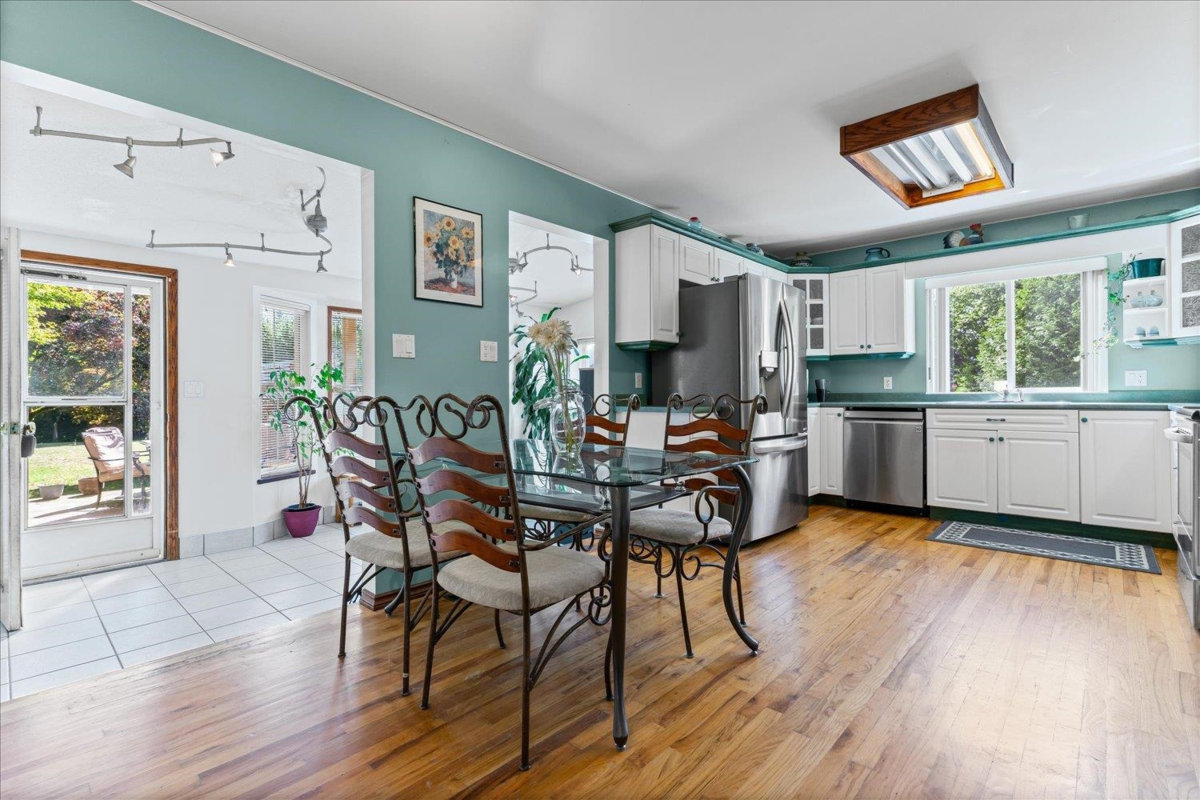 Primary Bathroom Photo of 9950 Nelson Road, Rosedale, BC