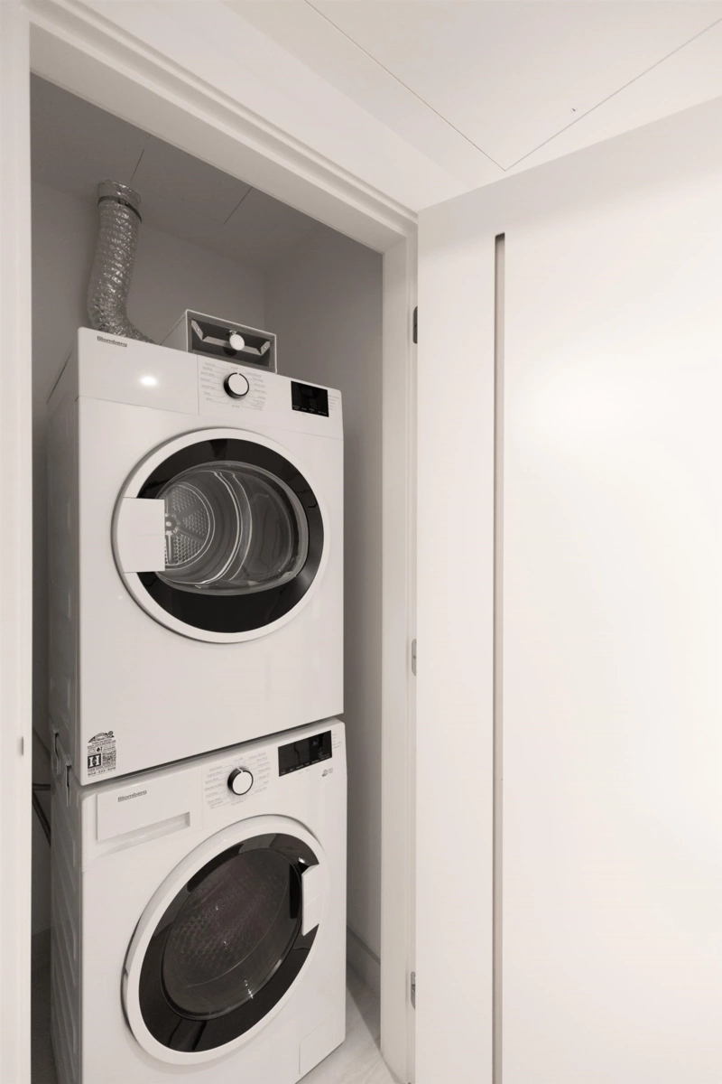 Breakfast Nook Photo of 310 755 Harbourside Drive, North Vancouver, BC