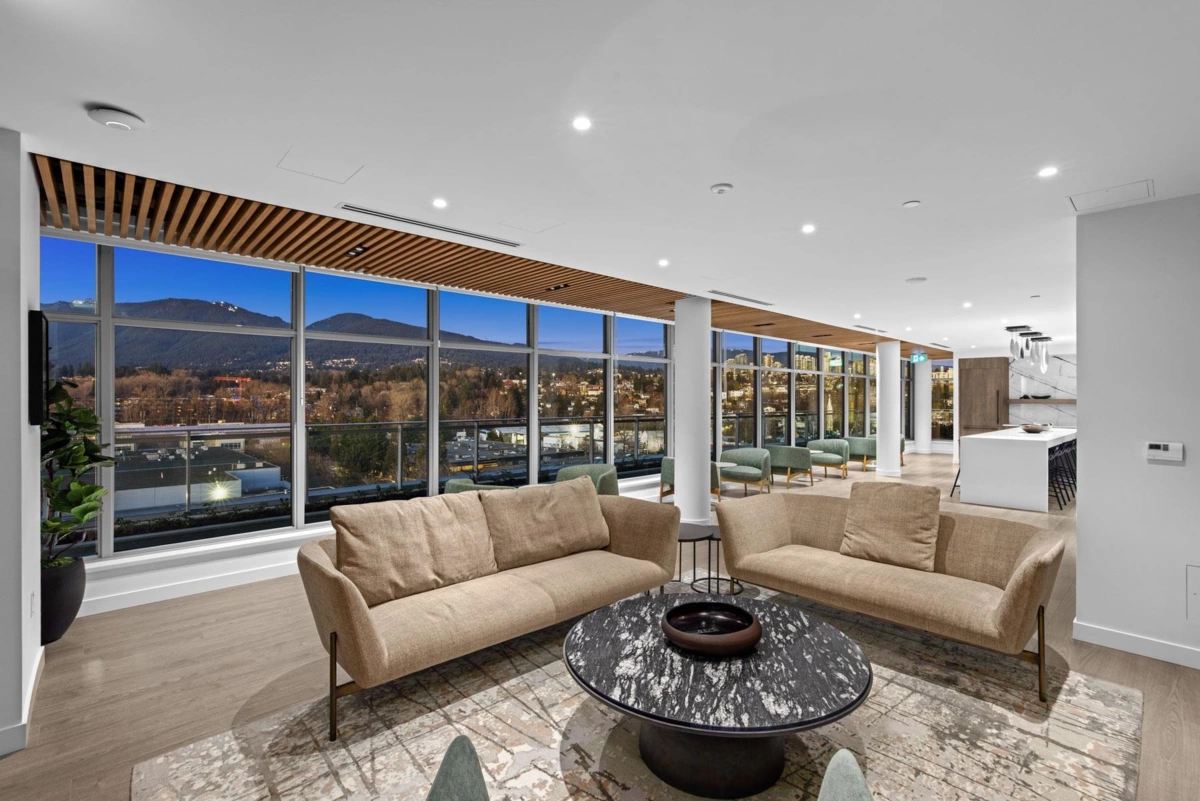 Walk-In Closet Photo of 310 755 Harbourside Drive, North Vancouver, BC