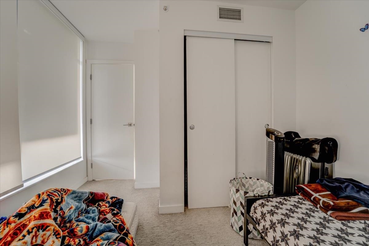 Powder Room Photo of 3805 13350 Central Avenue, Surrey, BC