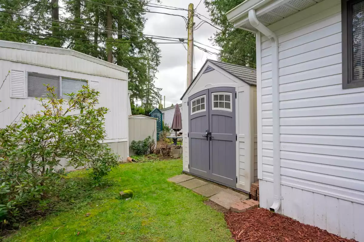 Staircase Photo of 49 20071 24 Avenue, Langley, BC