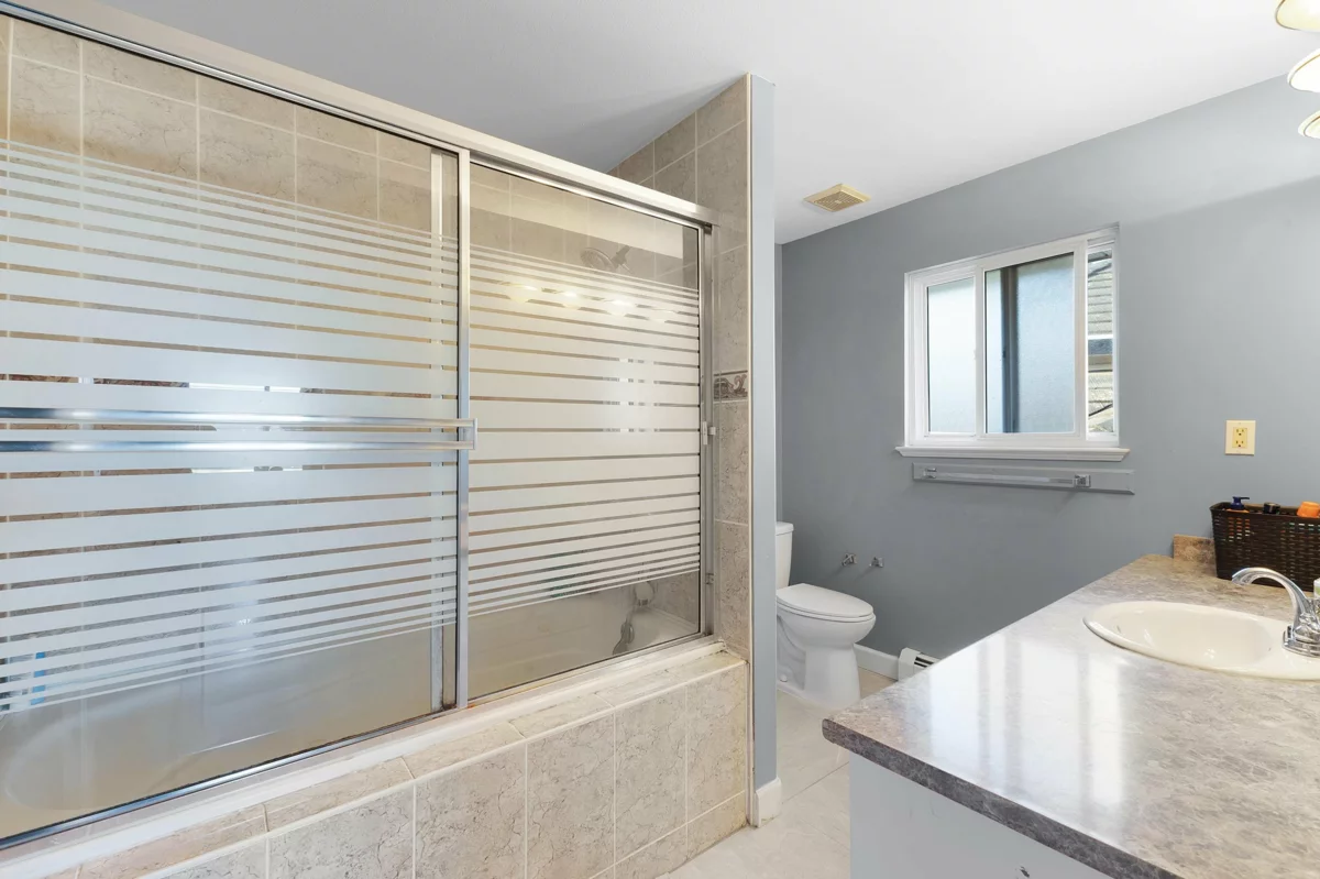 Backyard Photo of 14516 81 Avenue, Surrey, BC