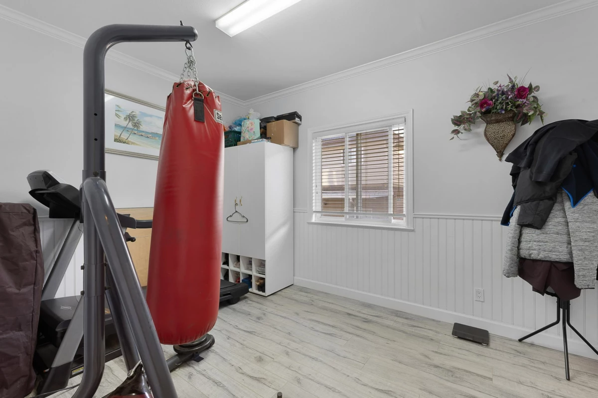 Basement Recreation Room Photo of 14516 81 Avenue, Surrey, BC