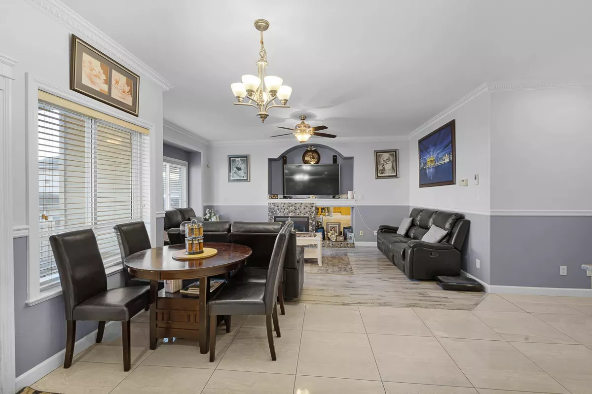 Bedroom 4 Photo of 14516 81 Avenue, Surrey, BC