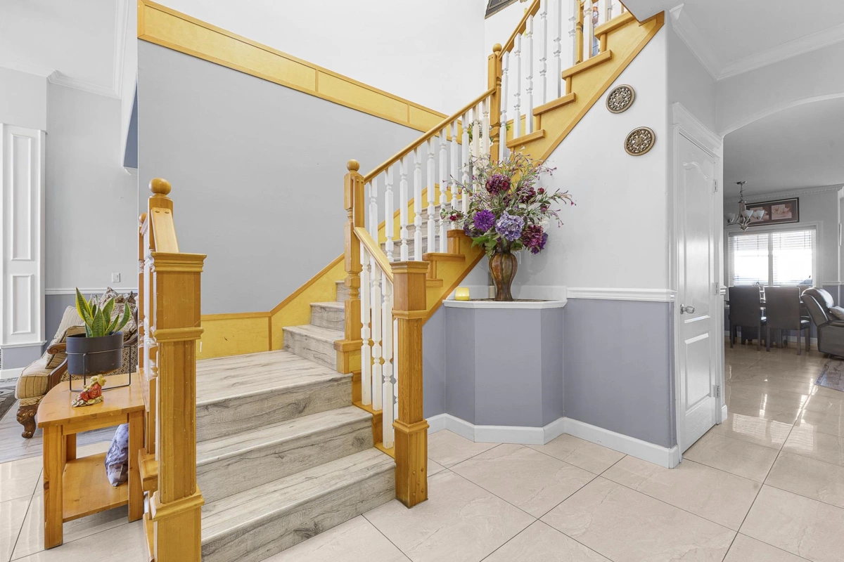 Mudroom Photo of 14516 81 Avenue, Surrey, BC