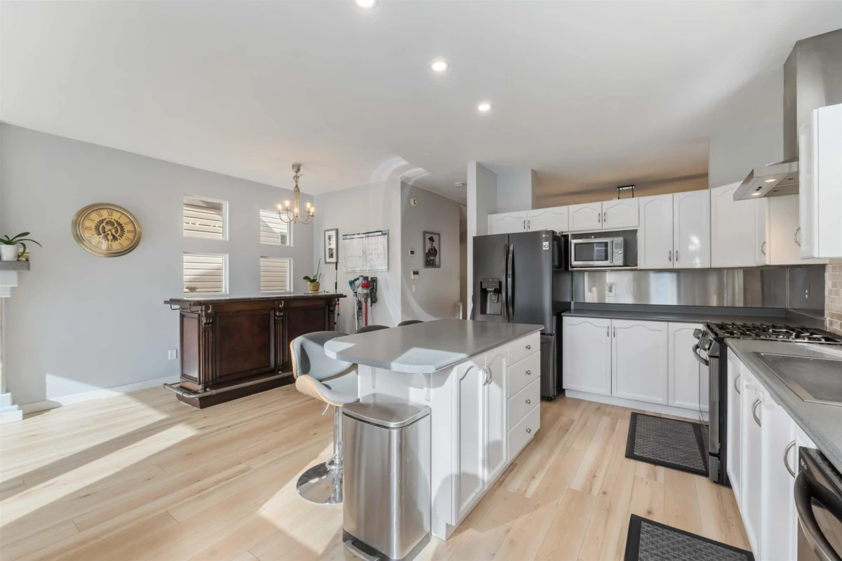 Bedroom 4 Photo of 18476 66a Avenue, Surrey, BC