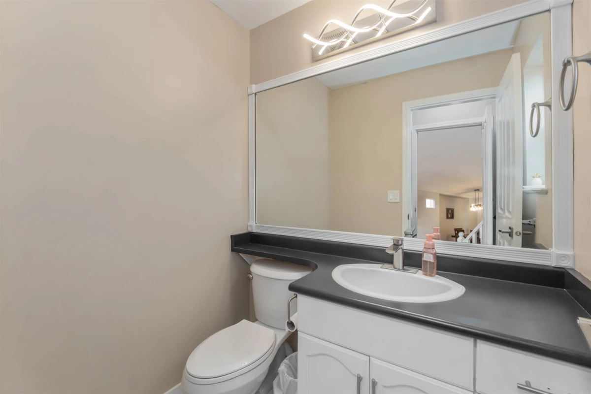 Loft / Bonus Room Photo of 18476 66a Avenue, Surrey, BC