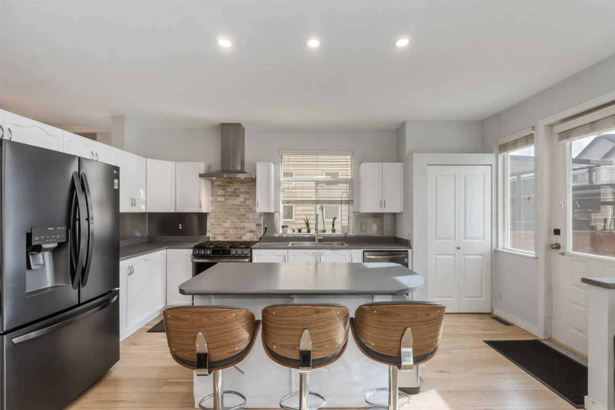 Office / Den Photo of 18476 66a Avenue, Surrey, BC