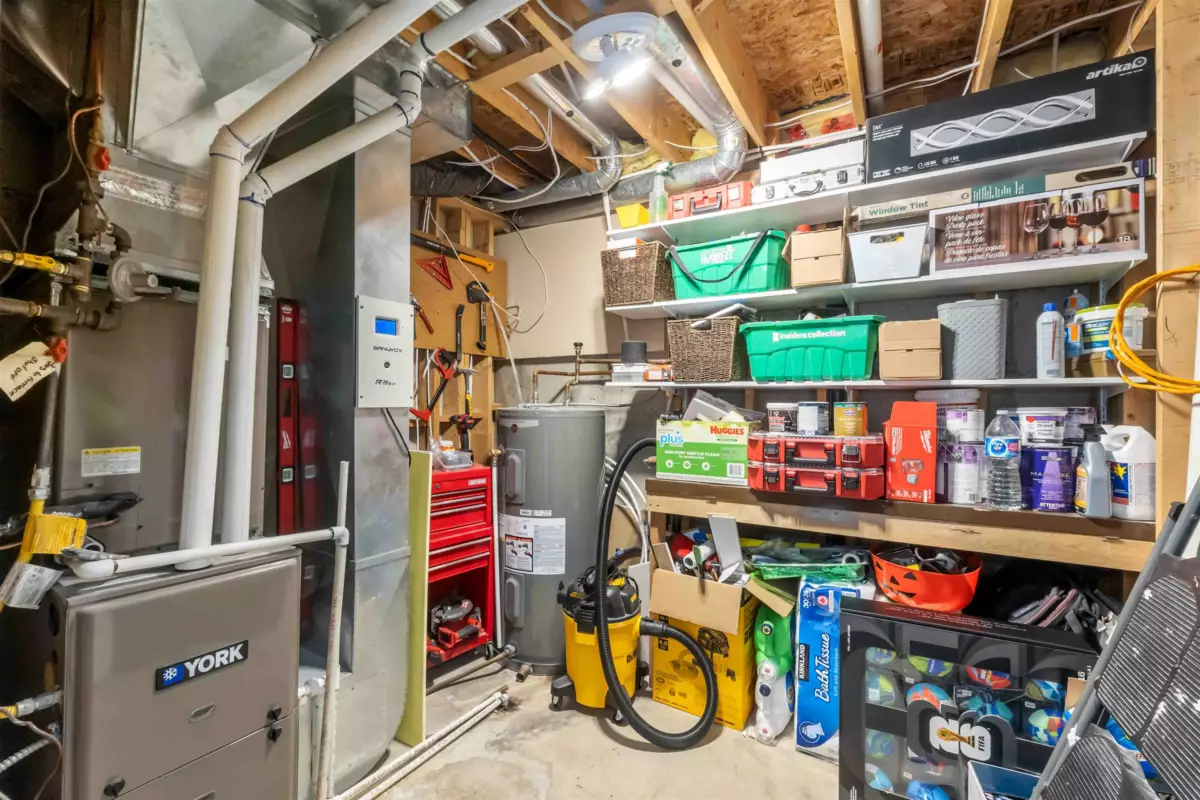 Outdoor Kitchen Photo of 18476 66a Avenue, Surrey, BC