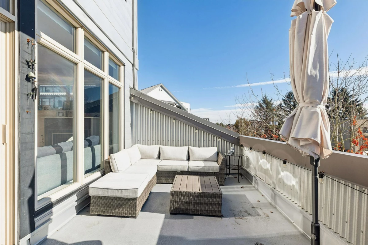Guest Bathroom Photo of 220 6111 London Road, Richmond, BC