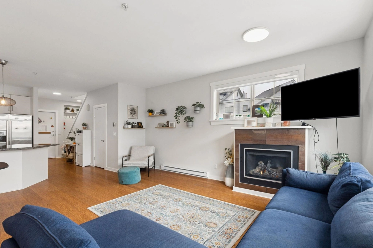 Kitchen Photo of 220 6111 London Road, Richmond, BC